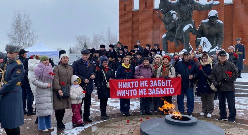 Полномочное представительство Тувы на митинге в Москве