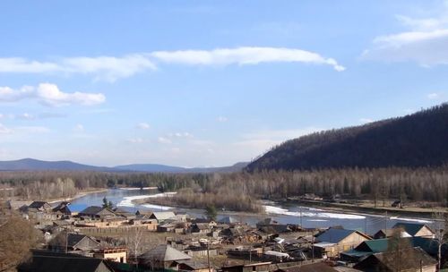 ЫРБАНЦЫ ЧУВСТВУЮТ СЕБЯ ХОРОШО