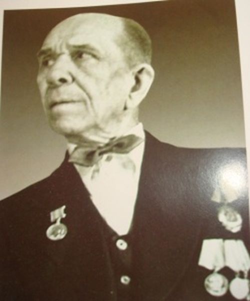 Этот день в истории Тувы. 5 марта родился Иван Забродин