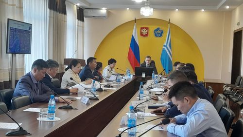 Национальные проекты реализуются в Туве в штатном режиме