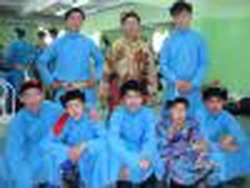 Старого уважай, малого воспитай