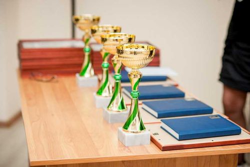 Не опоздайте на этот раз. Продлён приём заявок на конкурс «Лучший предприниматель Тувы - 2019»