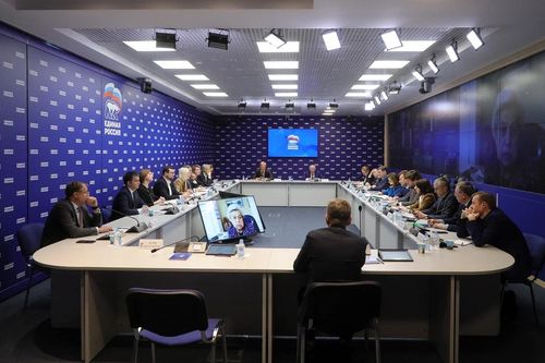 «Единая Россия» проработает с Правительством меры по обеспечению продовольственной безопасности