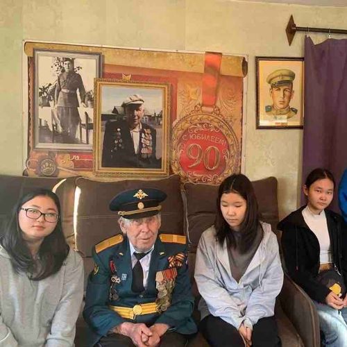 «Добрые сердца Тувы» продолжают помогать участникам и инвалидам Великой Отечественной войны