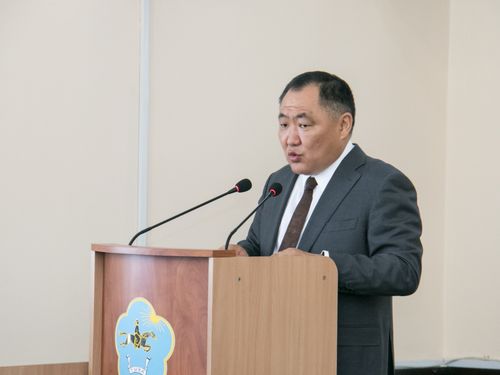 Глава Тувы выступил в Верховном Хурале с отчётом о работе Правительства Республики Тыва в 2019 году