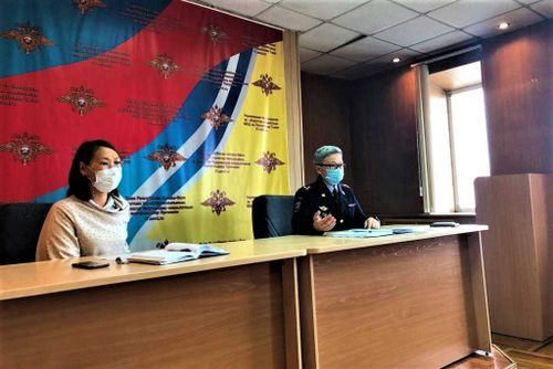 Алгоритмы порабощают мир. КИБЕРВОЛОНТЕРЫ – герои нового времени