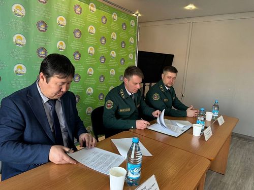 Тываның болгаш Хакасияның арга-арыг ажыл-агый сайыттары арга-арыг өрттеринге удур албаннарның ажылын демнештирерин дугурушкан