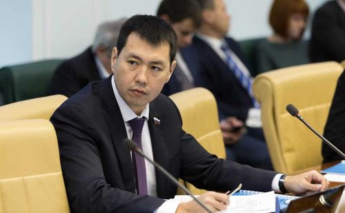 Мерген Ооржак: «Назначение В.Ховалыга сохранит преемственность по динамичному развитию Тувы»