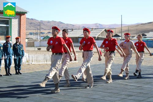 Школьники Пий-Хемского района приняли участие в командной игре «Зарница»