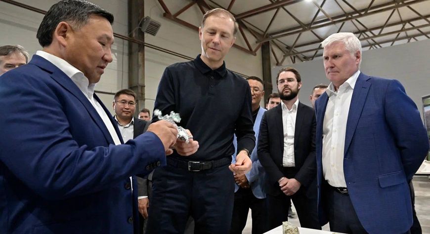 Первый вице-премьер России Денис Мантуров оценил экономические успехи Тувы.