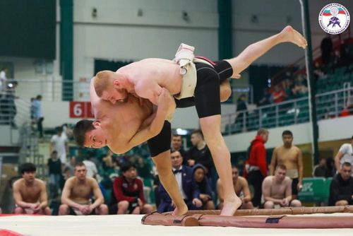 Сумоисты Тувы четвертый раз заняли первое общекомандное место в Первенстве России