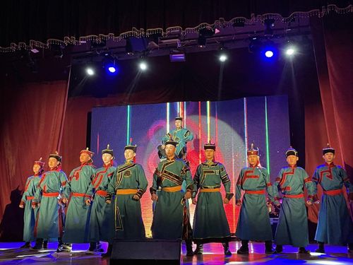 8 и 9 сентября Улуг-Хемский кожуун и г. Шагаан-Арыг отпразднуют свои дни рождения