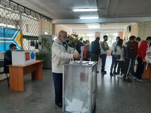 Виктор Глухов: От выбора каждого жителя зависит развитие всего государства