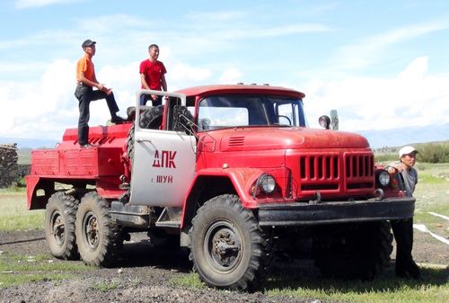 Эки турачылар 134 өрттү өжүрүшкен