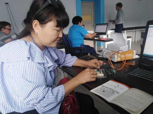 Педагоги из Тувы проходят обучение в детском технопарке «Кванториум-Байкал» 