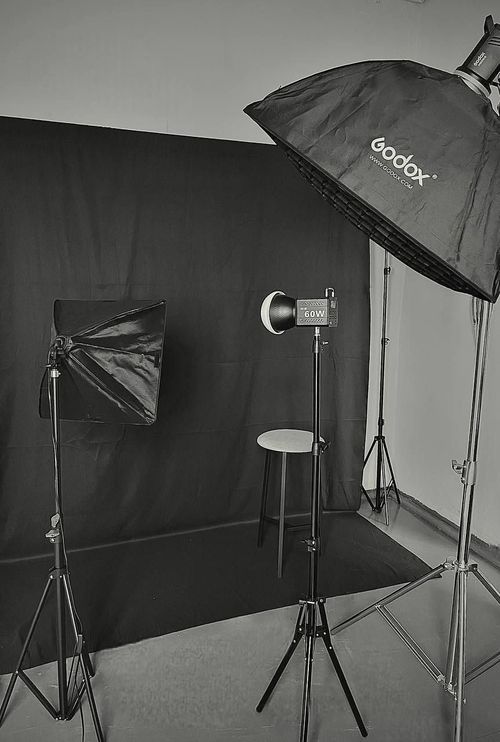 Молодая мама из села Ак-Эрика открыла фотостудию благодаря социальному контракту