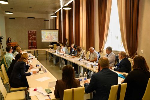 Сказочник Сергей Сотпа - лауреат III степени в номинации "Сказительское искусство"