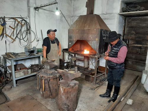 Восемь мастеров. В Туве сняли фильм о потомственных ремесленниках