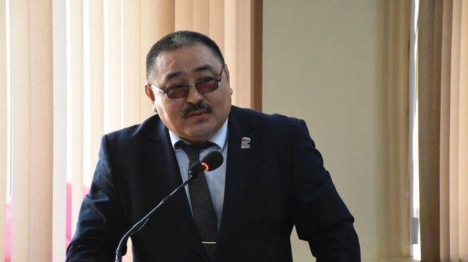 Депутат Верховного Хурала Аяс Санчат выступил с официальным комментарием по факту трагической гибели участницы СВО Анны Дамбыы