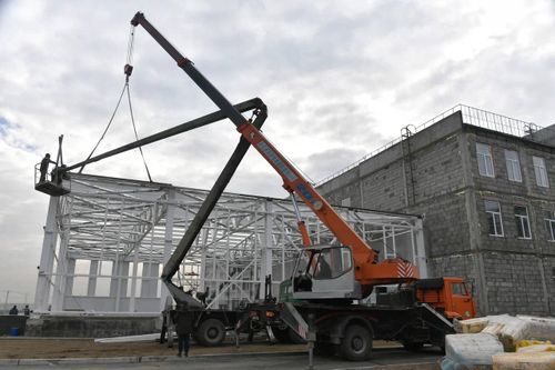 Глава Тувы Владислав Ховалыг лично контролирует строительство новых школ