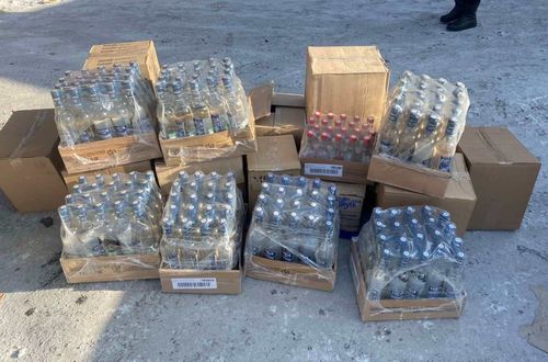 Инспекторы отдельной роты ДПС пресекли ввоз в с. Кунгуртуг контрафактной водочной продукции