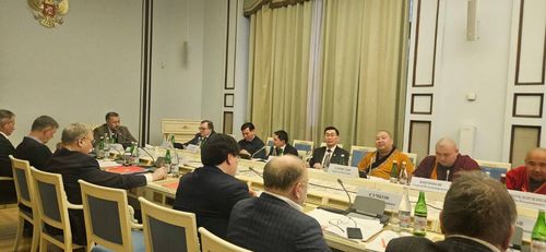 Владислав Ховалыг выдвинул инициативу проведения IV Международного буддийского форума в 2026 году в Туве