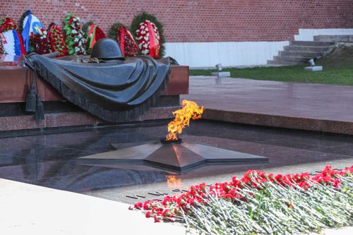 Сегодня День памяти и примирения