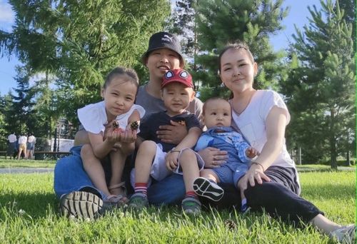 Өг-бүле – езу-чаңчылдарның кадагалакчызы: Аныяк башкылар шаңналдыг черни ээлээн