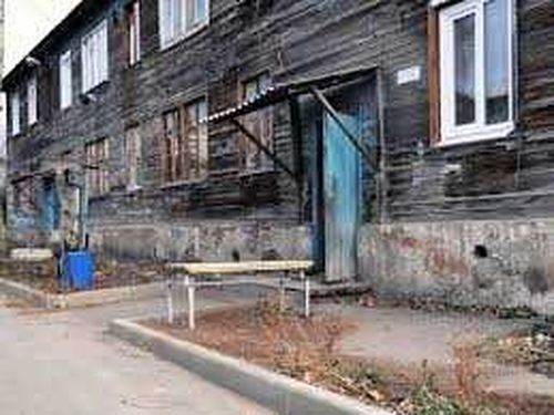 «Меньше не становится»: в Туве высокая доля ветхого жилья