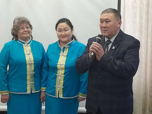 “Бижээчиниң” автору