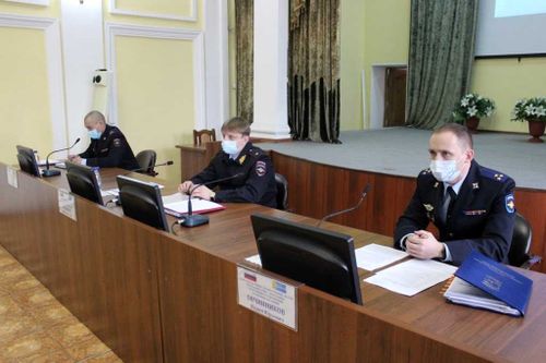 В МВД Тувы подвели итоги года: снизились продажи наркотиков и количество краж