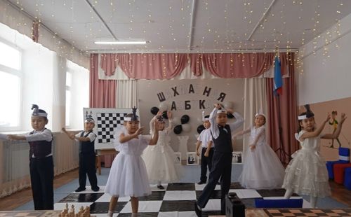 Бүрен-Хемде шыдыраа клуву ажыттынганын