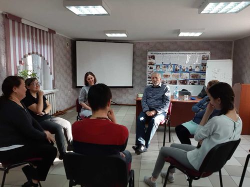 Обмен опытом. Доцент кафедры психологии Басов обучил тувинских психологов и психиатров