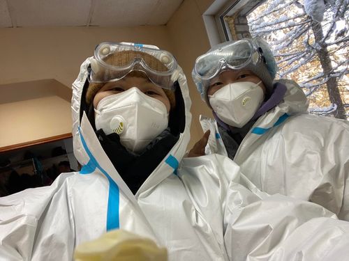 Волонтеры в борьбе с COVID-19