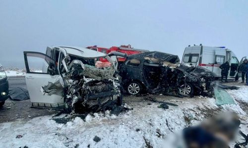 В Туве устанавливают обстоятельства автоаварии, в которой погибли пять человек