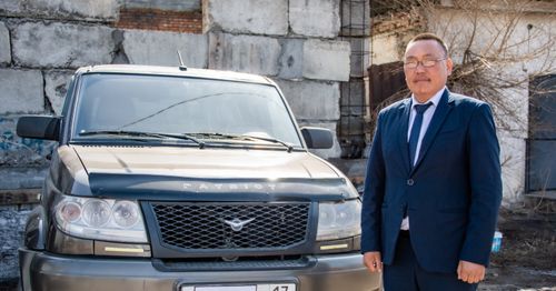 Жители Тувы передают бойцам на СВО свои автомобили