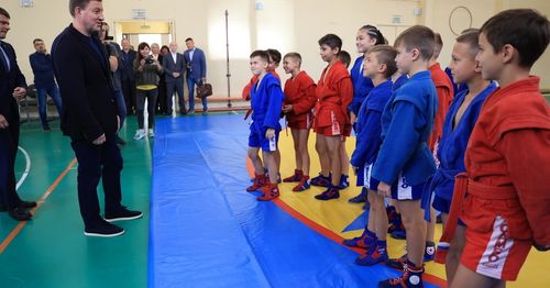 Россияга болгаш Донбасска самбо секцияларын ажыдар.