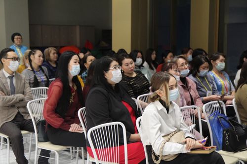 Стратегическая сессия «БиблиоMODEL» с участием модельных библиотек Республики Тыва