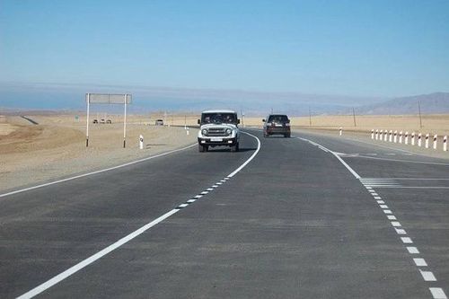 Глава Тувы Владислав Ховалыг поздравил автомобилистов республики