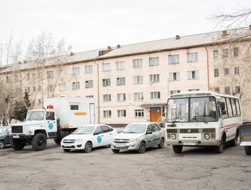 Кызылский транспортный техникум отметил 60-летний юбилей