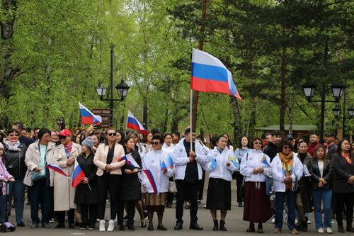 В столице Тувы прошел митинг в поддержку участников специальной военной операции