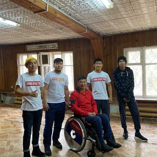 «Добрые сердца Тувы» оказали помощь обществу инвалидов