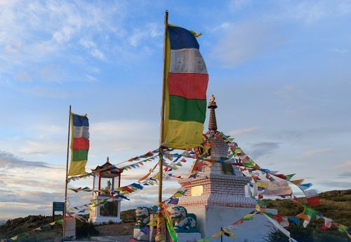 В Туве приступят к созданию реестра и благоустройству буддийских святынь