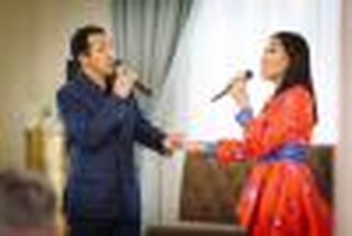 И вдруг понимаю: мой голос… летит!