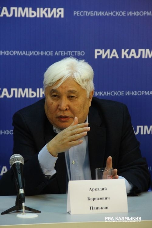 Аркадий Панькин проведет «Школу этнопедагогов» в Туве