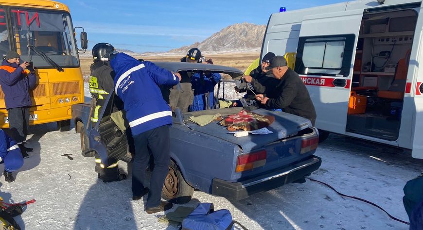 В Улуг-Хемском районе проведены учения по ликвидации последствий ДТП