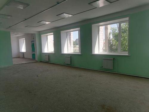 В Шагонаре продолжается капремонт местной Гимназии