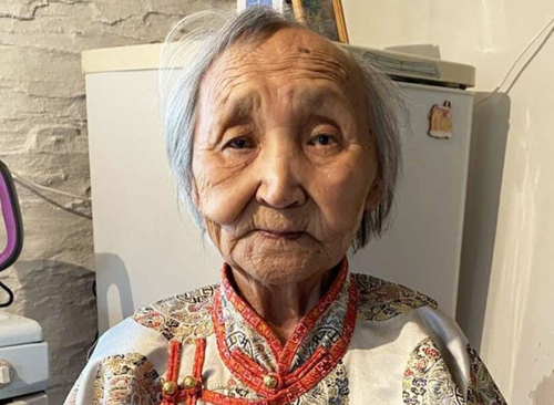 Мугур тозан харлаан кырган-ава