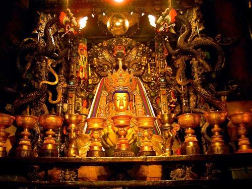 В преддверии Шагаа открывается выставка «Священные реликвии»