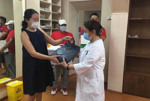 Партнёры акции #МыВместе в Туве доставляют помощь врачам